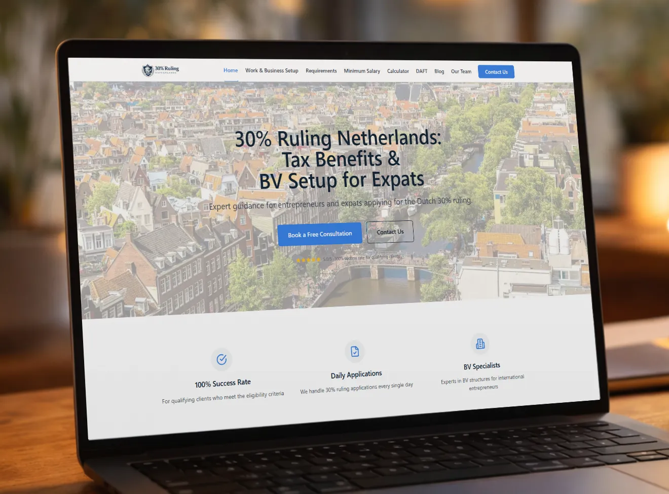 Laptop showing the 30% Ruling Netherlands website, built by VinArt Solutions